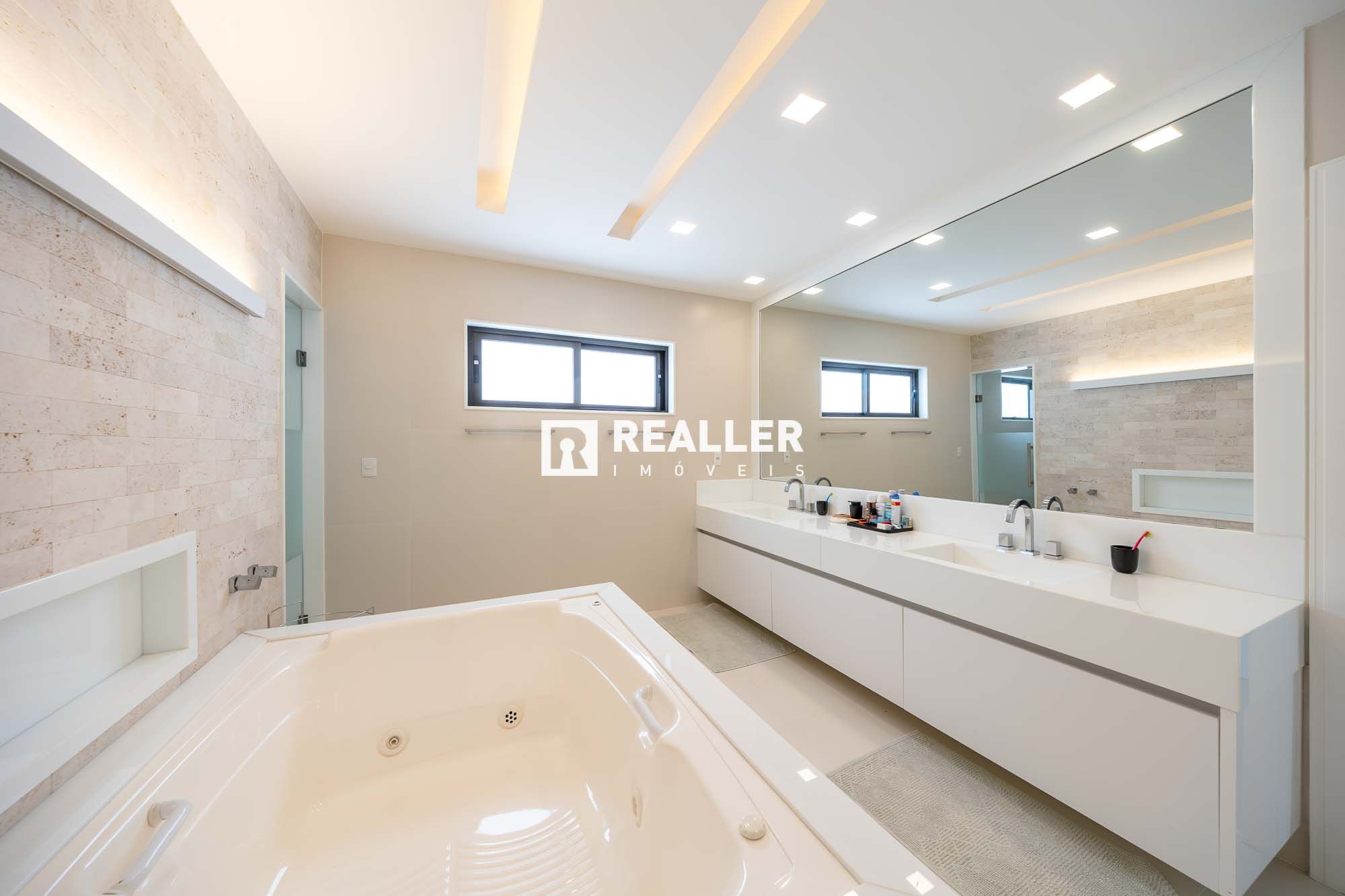 Realler Im&oacute;veis