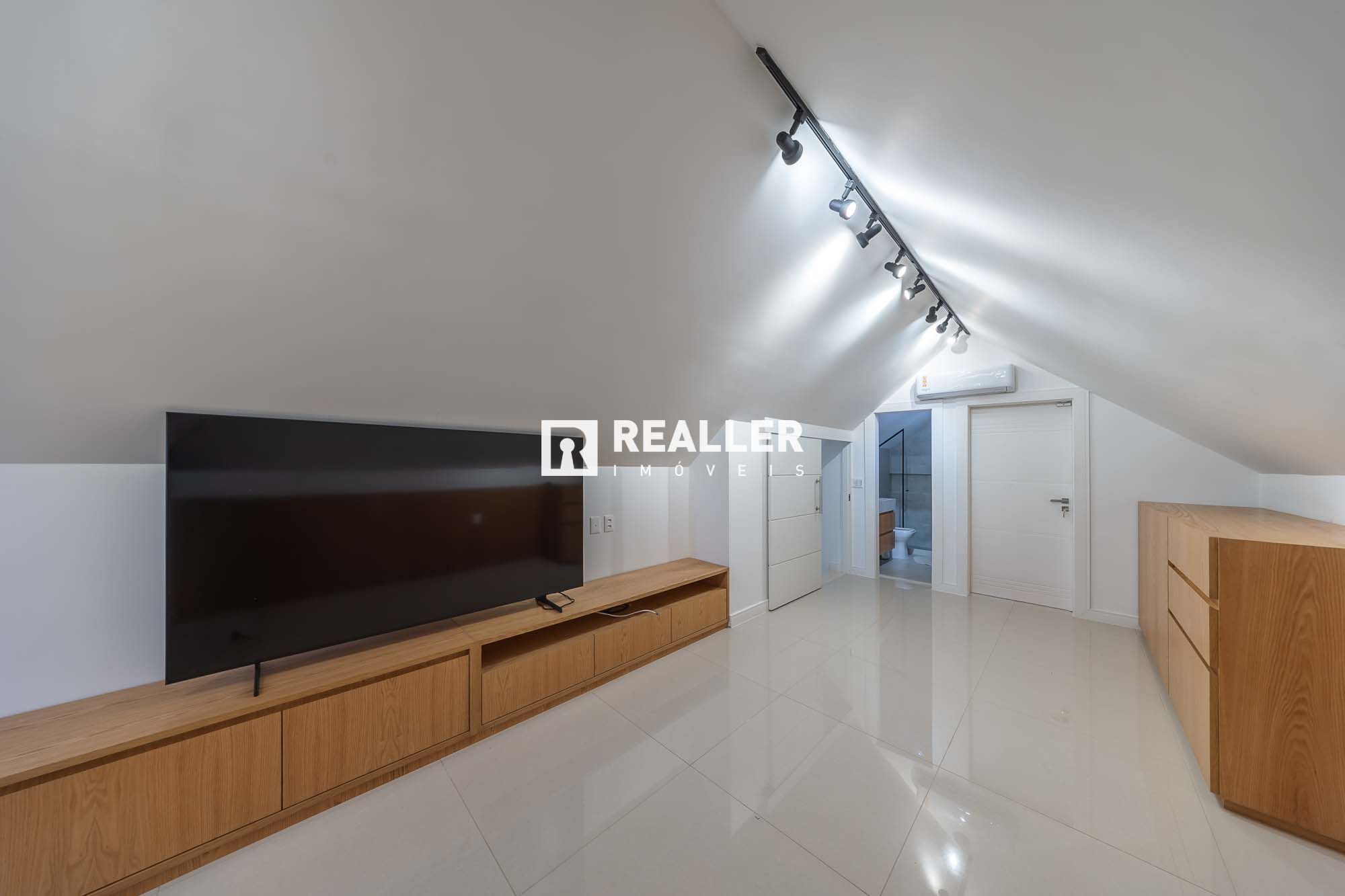 Realler Im&oacute;veis