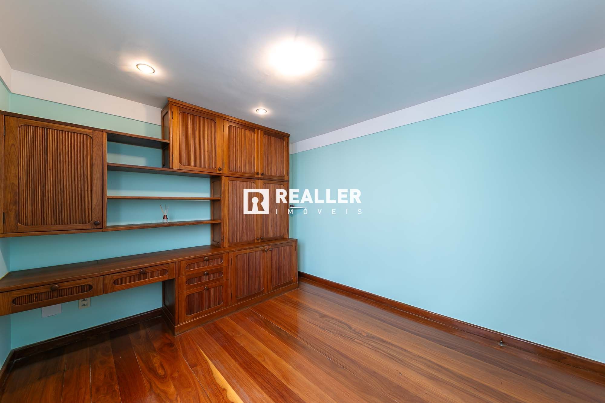 Realler Im&oacute;veis