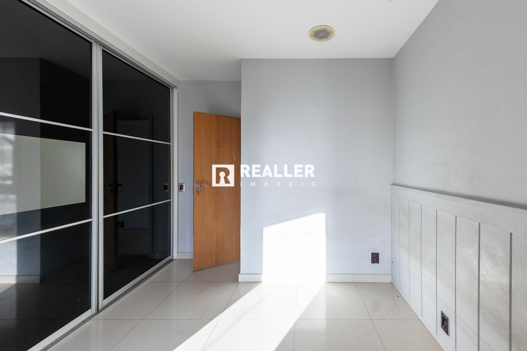 Realler Im&oacute;veis